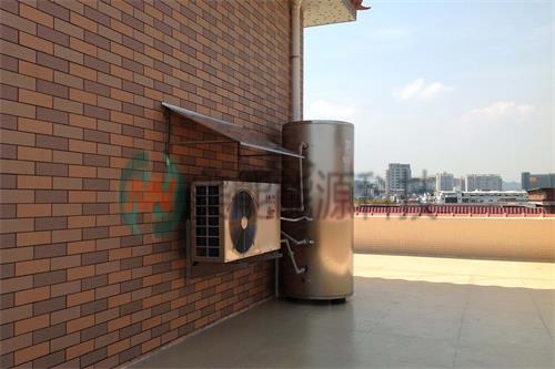空氣能熱水器