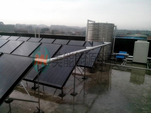 太陽能熱水器