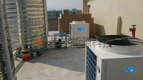 空氣能熱水器