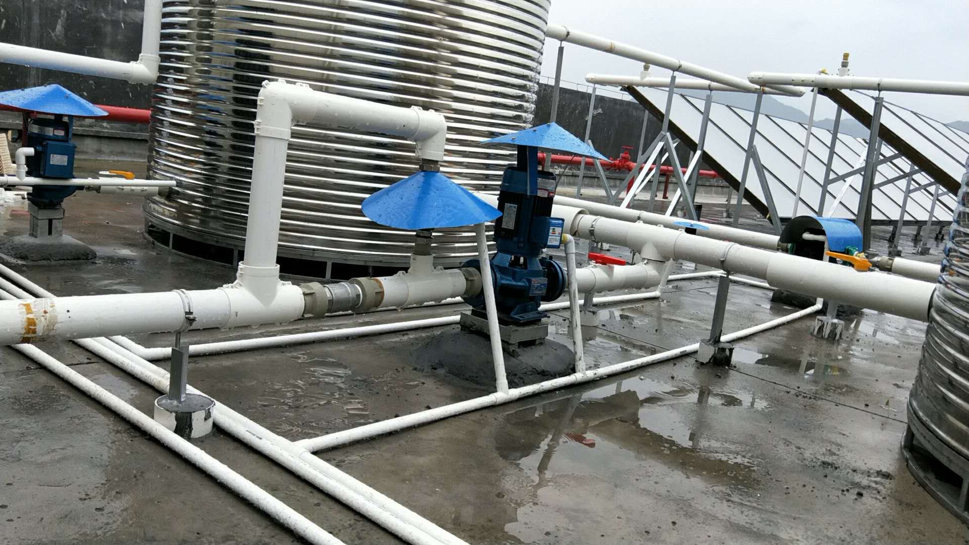 空氣能熱水器