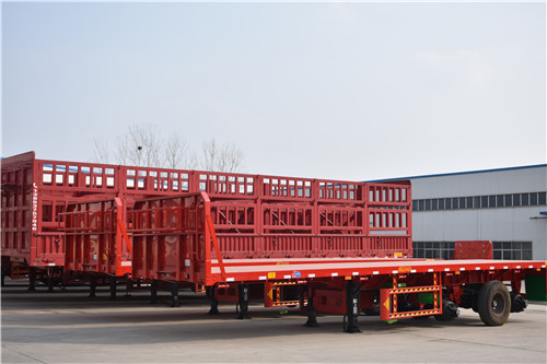 倉柵式半掛車 倉柵式半掛車