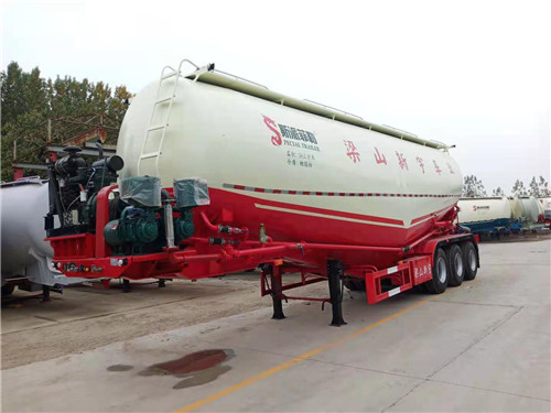 粉粒物料運(yùn)輸半掛車廠家直銷