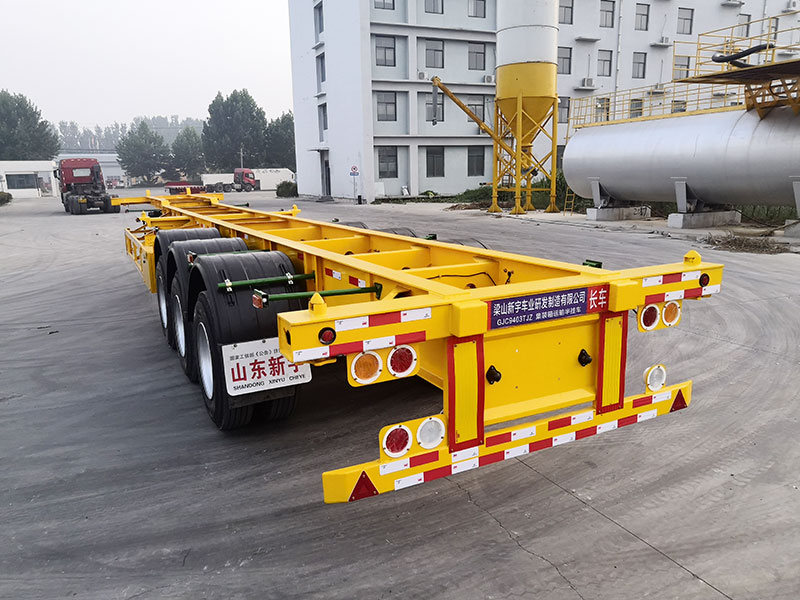 集裝箱運(yùn)輸車半掛車